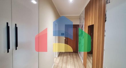 1+1 с балконом, район Пляж возле Spar, 56 м.кв