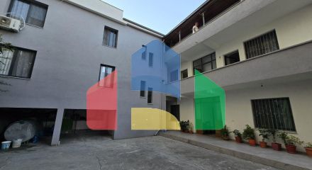 Дом на 12 спален в городе Дуррес, 409 м.кв