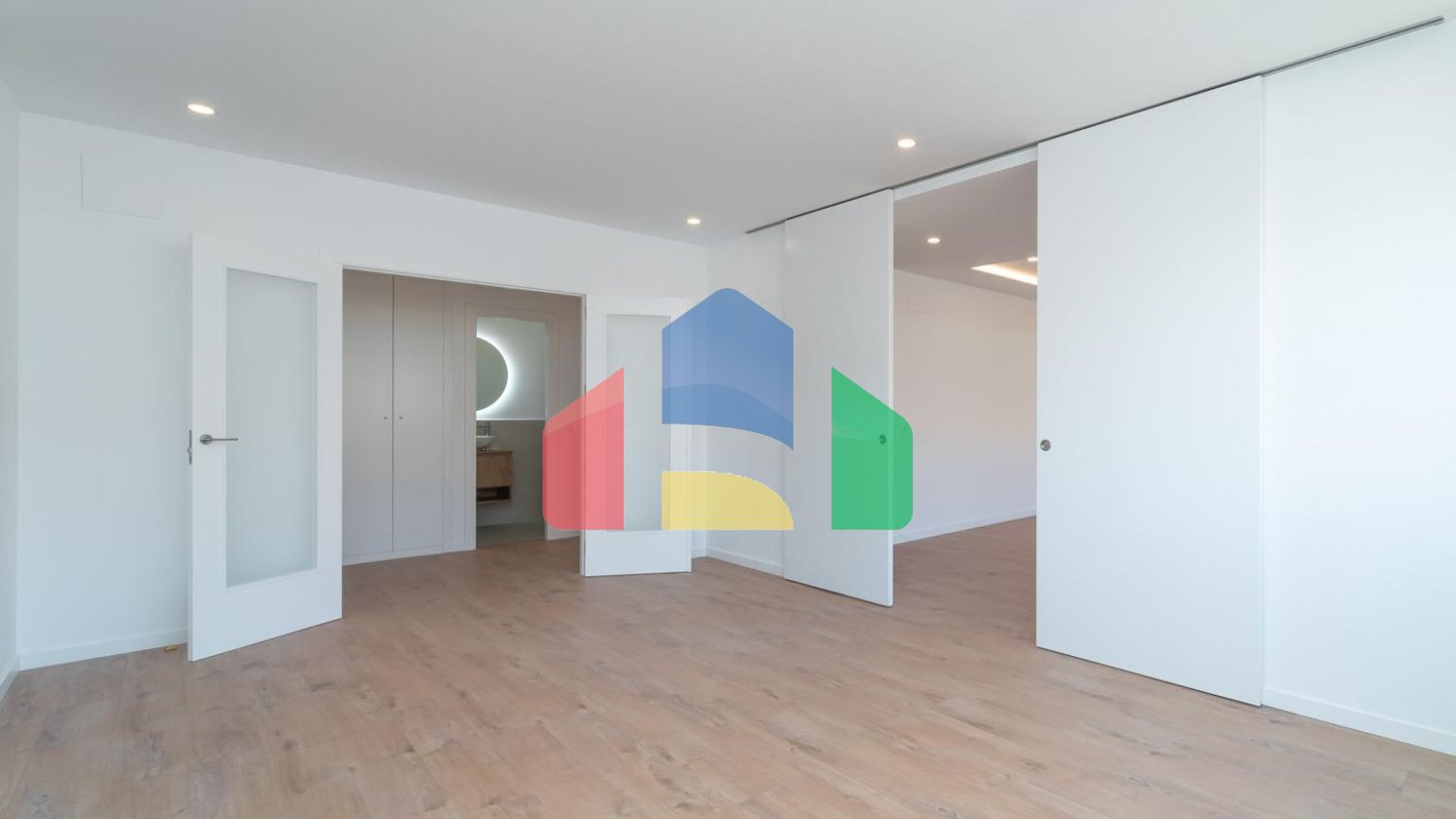 ПРОДАЖА КВАРТИРЫ В МАДРИДЕ НЕДАЛЕКО ОТ University City