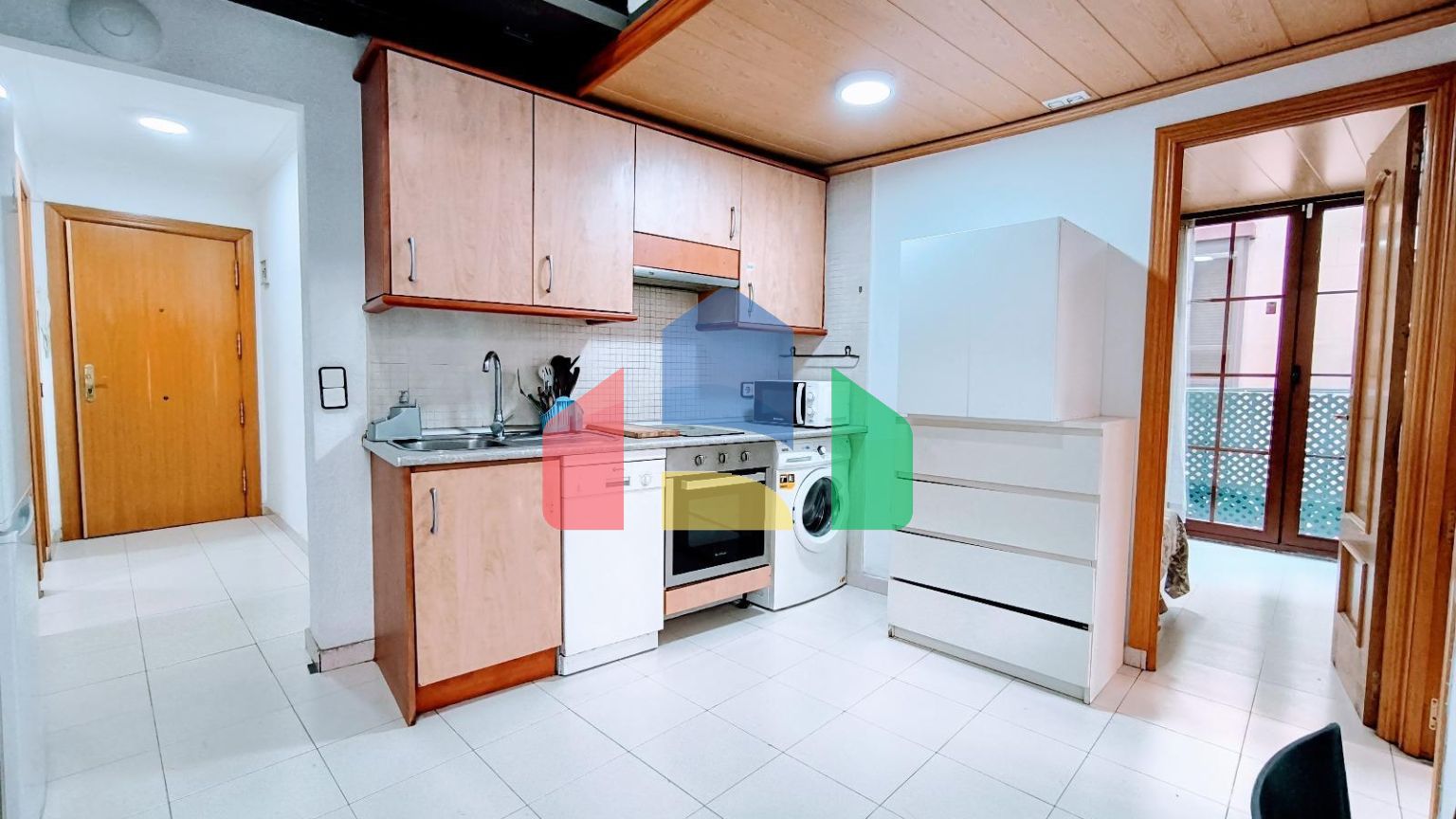 УНИКАЛЬНАЯ ВОЗМОЖНОСТЬ ДЛЯ ИНВЕСТИЦИЙ: 8 КВАРТИР В РАЙОНЕ ЧУЭКА-ХУСТИСИЯ