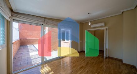 ВПЕЧАТЛЯЮЩИЙ ПЕНТХАУС В РАЙОНЕ PUERTA DEL ÁNGEL, МАДРИД ВПЕЧАТЛЯЮЩИЙ ПЕНТХАУС В РАЙОНЕ PUERTA DEL ÁNGEL, МАДРИД