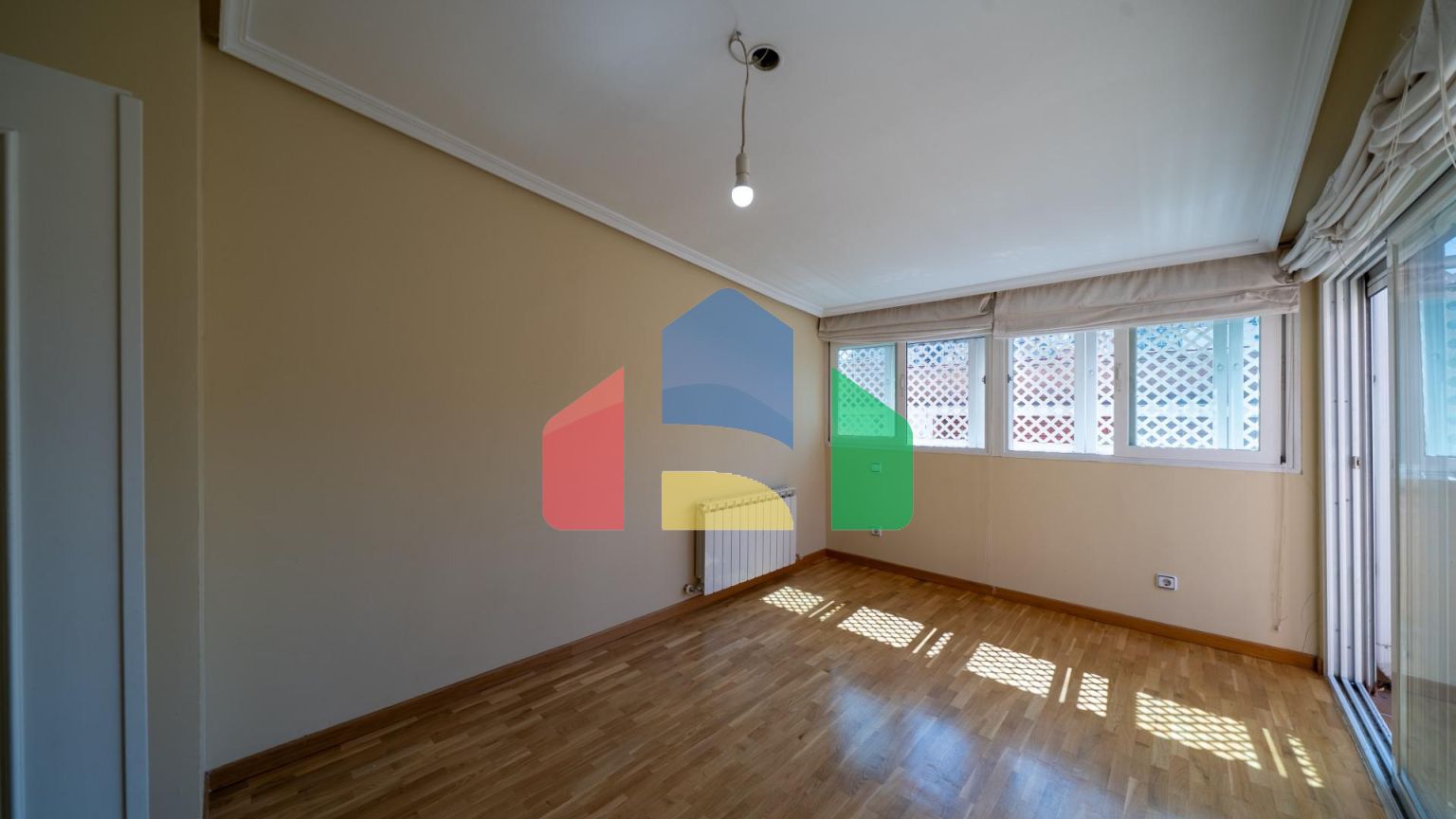 ВПЕЧАТЛЯЮЩИЙ ПЕНТХАУС В РАЙОНЕ PUERTA DEL ÁNGEL, МАДРИД