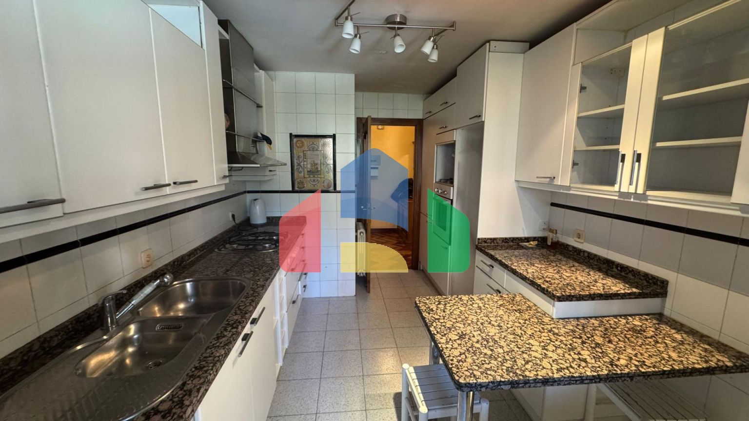 ПРОДАЖА ЭЛИТНОЙ КВАРТИРЫ В РАЙОНЕ ARTURO SORIA