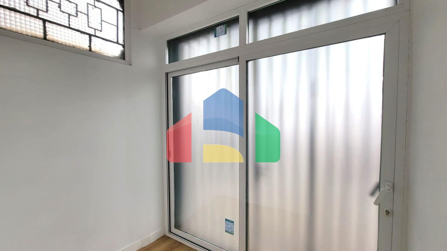 ПРОДАЖА КВАРТИРЫ БЛИЗКО ОТ ЦЕНТРА ГОРОДА В РАЙОНЕ COMILLAS