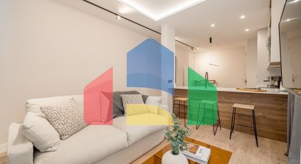 ПРОДАЕТСЯ ОТРЕМОНТИРОВАННАЯ КВАРТИРА В ЦЕНТРЕ МАДРИДА