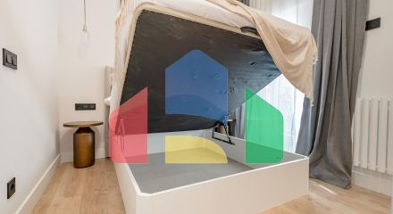 ПРОДАЕТСЯ ОТРЕМОНТИРОВАННАЯ КВАРТИРА В ЦЕНТРЕ МАДРИДА