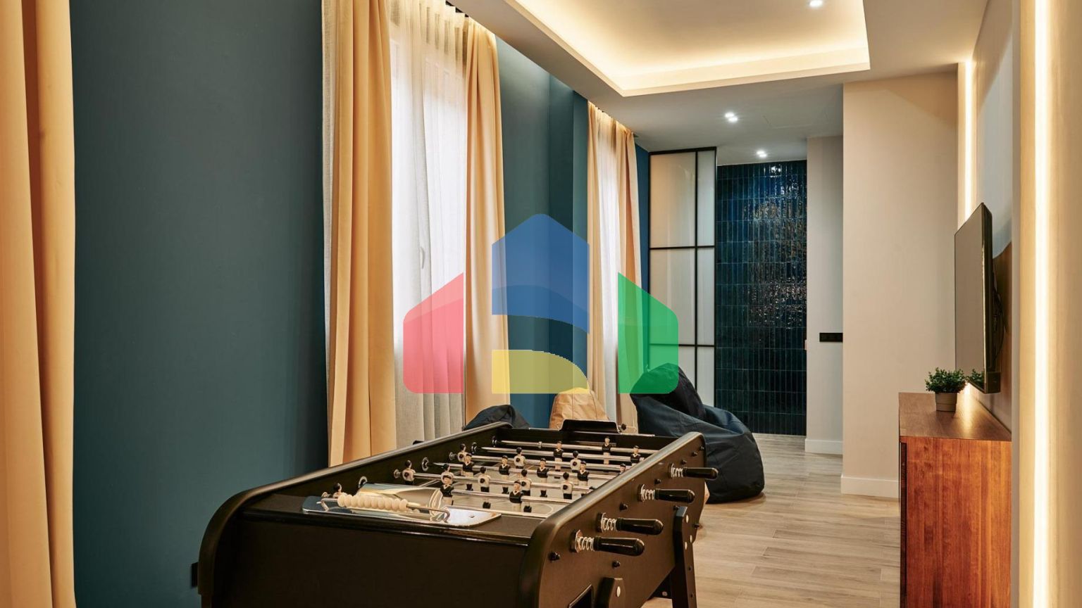 ЭКСКЛЮЗИВНАЯ КВАРТИРА В ЦЕНТРЕ МАДРИДА