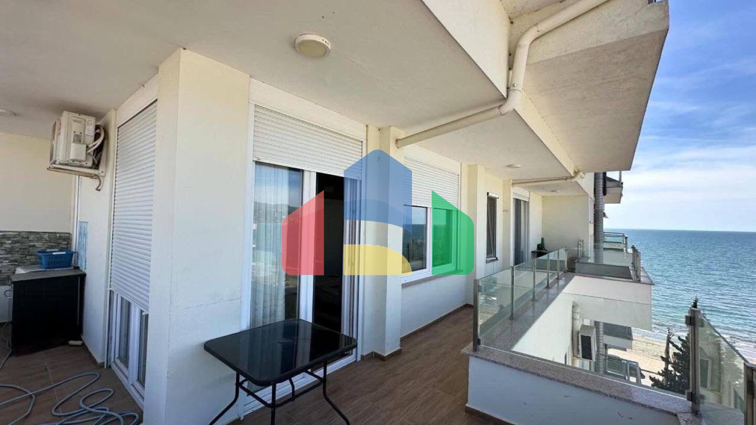 1+1 с видом на море, Shengjin, 80 м.кв