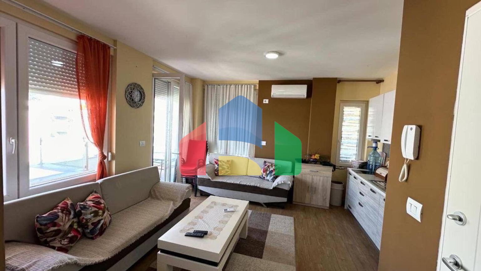 1+1 с видом на море, Shengjin, 80 м.кв