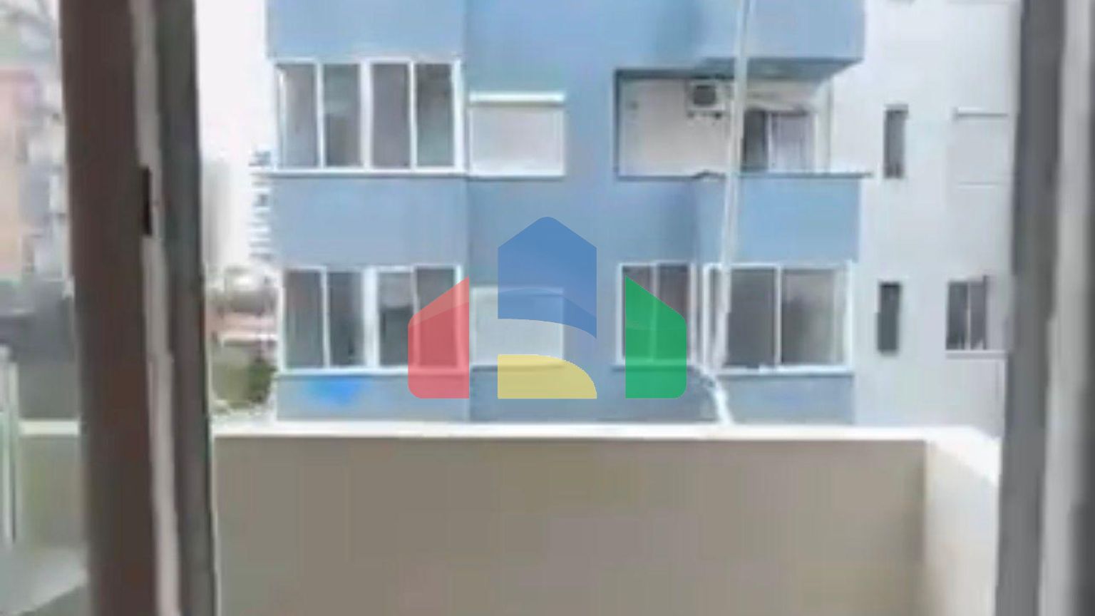 Студия с балконом, Shengjin, 36 м.кв