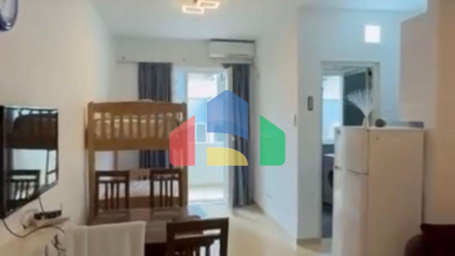 Студия с балконом, Shengjin, 36 м.кв