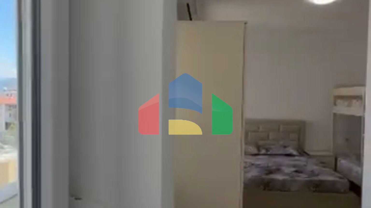 Студия с балконом, Shengjin, 44 м.кв