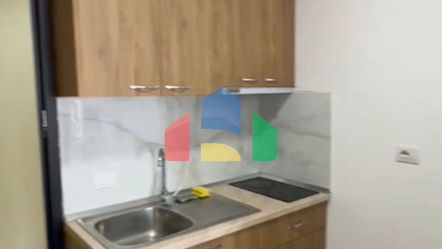 1+1  с балконом, Shengjin, 58 м.кв