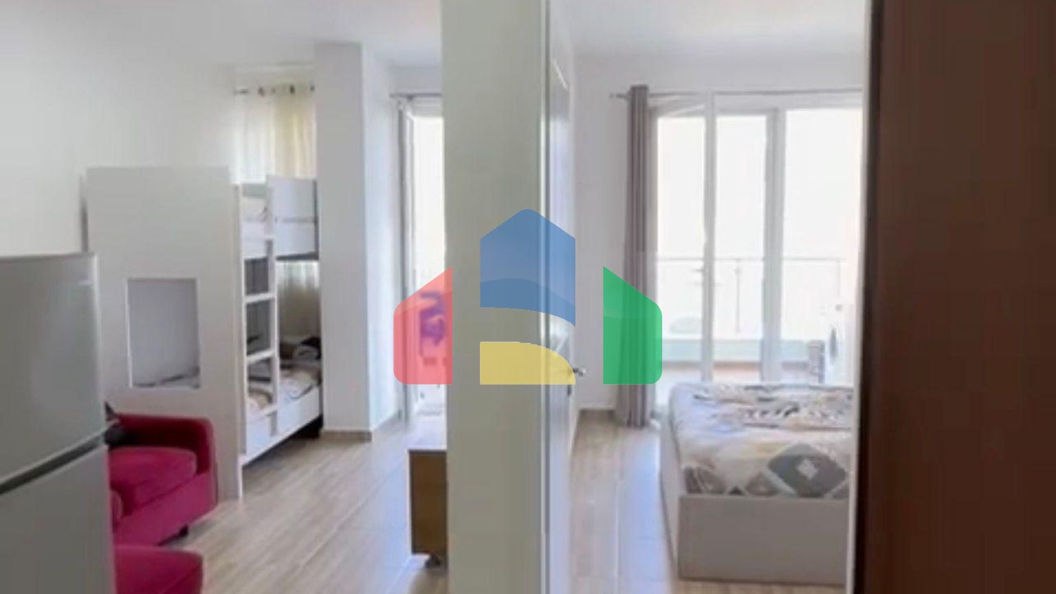 1+1  с балконом, Shengjin, 58 м.кв