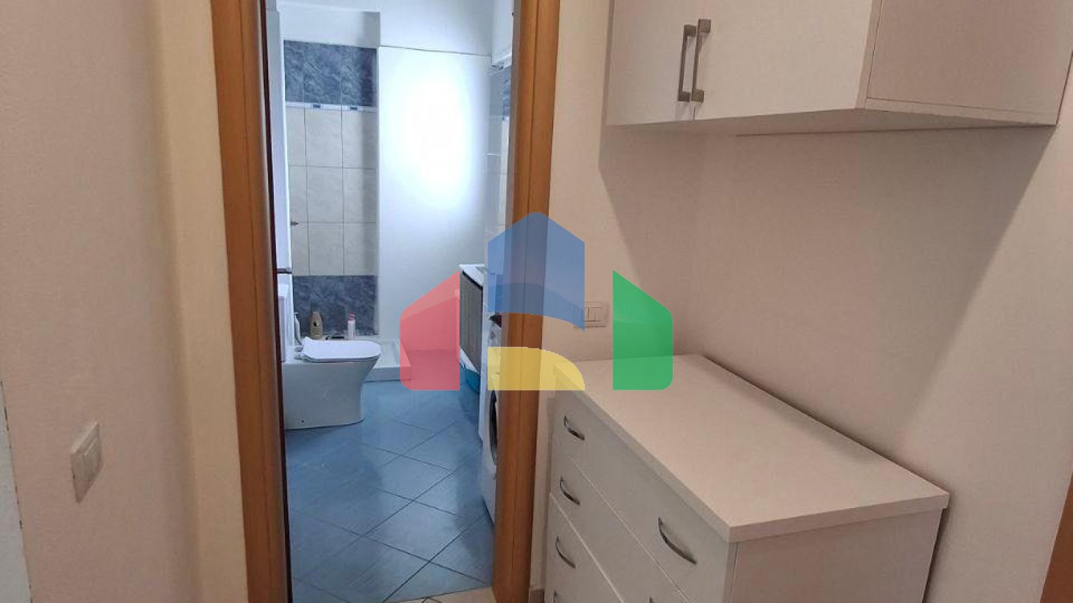 1+1 с двумя балконами, Влера, 84 м.кв