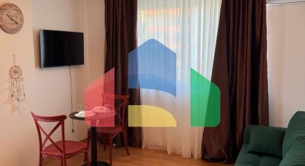 1+1 с балконом, р-н Пляж, 55 м.кв, 50 метров до моря