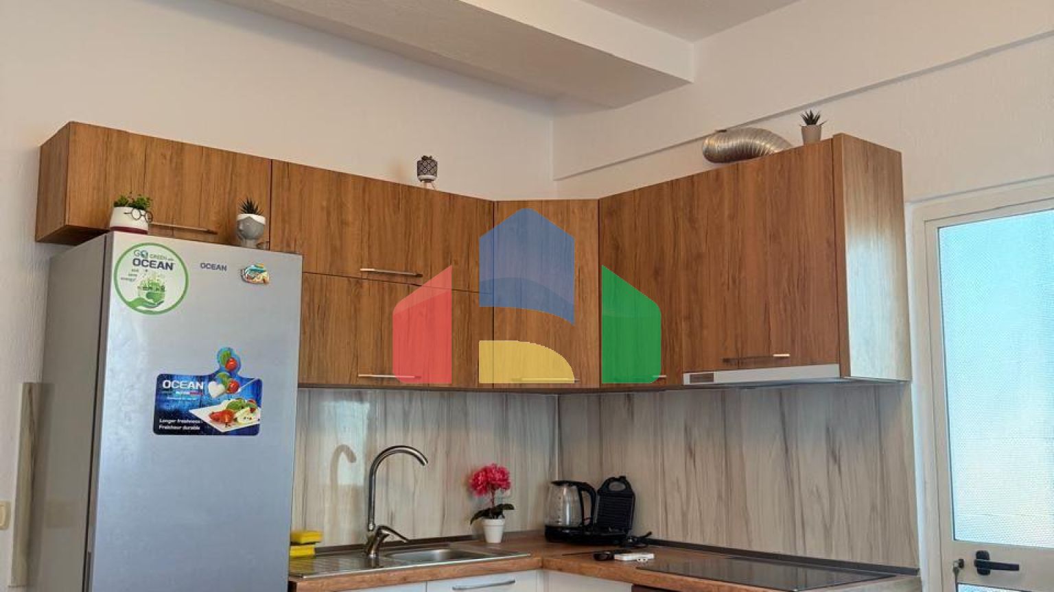 1+1 с балконом, р-н Пляж, 55 м.кв, 50 метров до моря