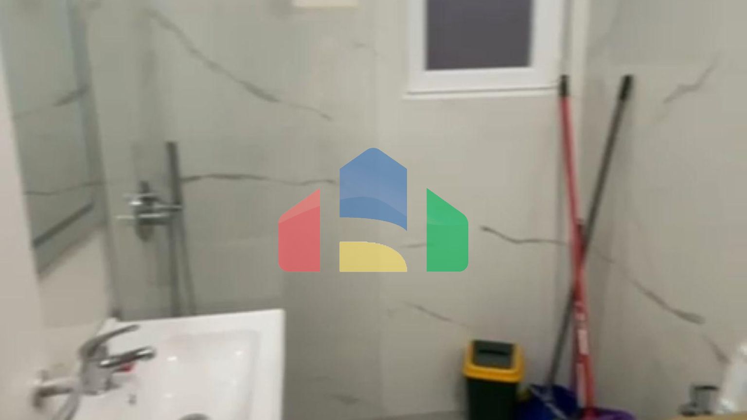 Студия с балконом, р-н Пляж, 30 м.кв