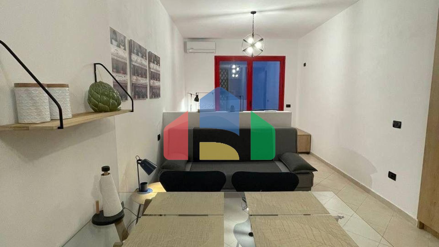 Студия с балконом, р-н Пляж, Бручи, 42.9 м.кв