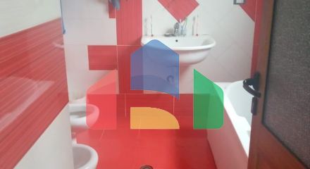 4+2 дом с гаражом во Влере, 280 м.кв + 370 м.кв участок 