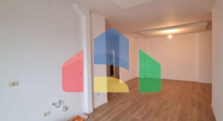 2+1 с двумя балконами, город Влера, 108.5 м.кв