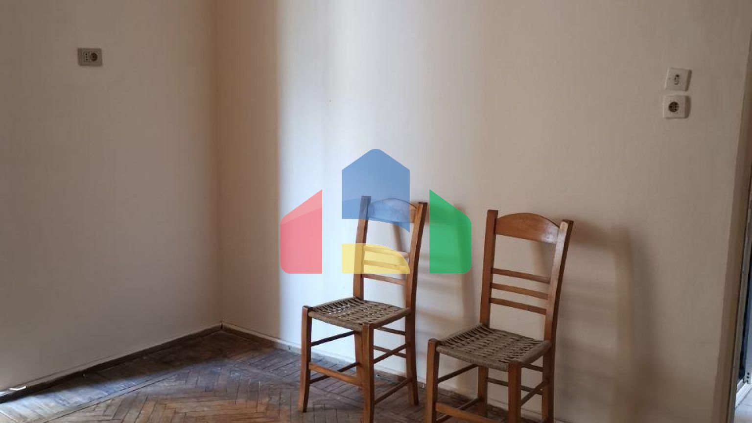 3+2, Влера, 106 м.кв