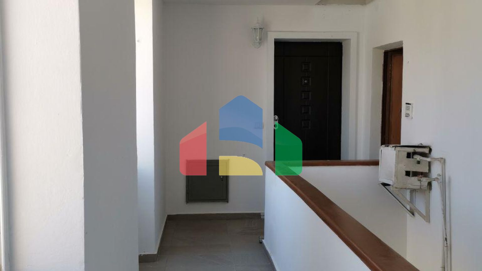 3+2, Влера, 106 м.кв