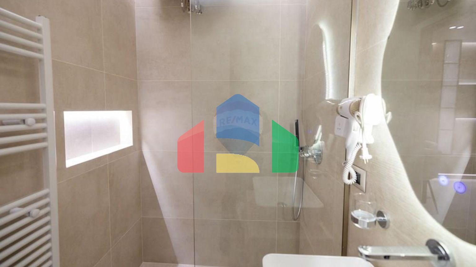 Residential - Condo/Apartment - Vlorë, Vlorë, Vlorë - AL