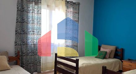 Дом во Влере возле исторической части города, 109 м.кв + земля 304.6 м.кв 