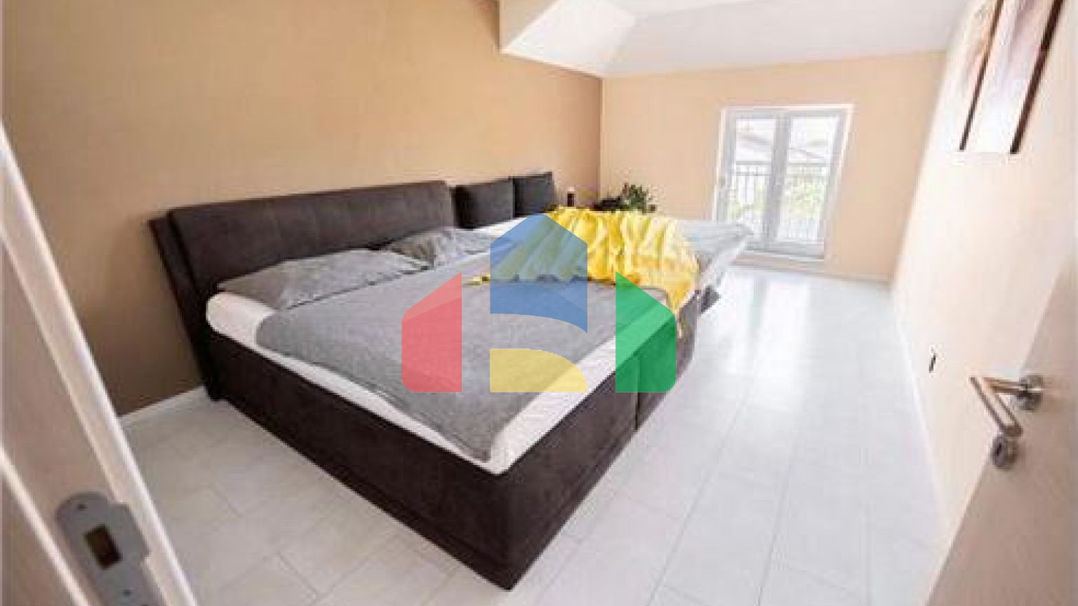 Residential - Condo/Apartment - Wiener Neustadt, Lower Austria - AT