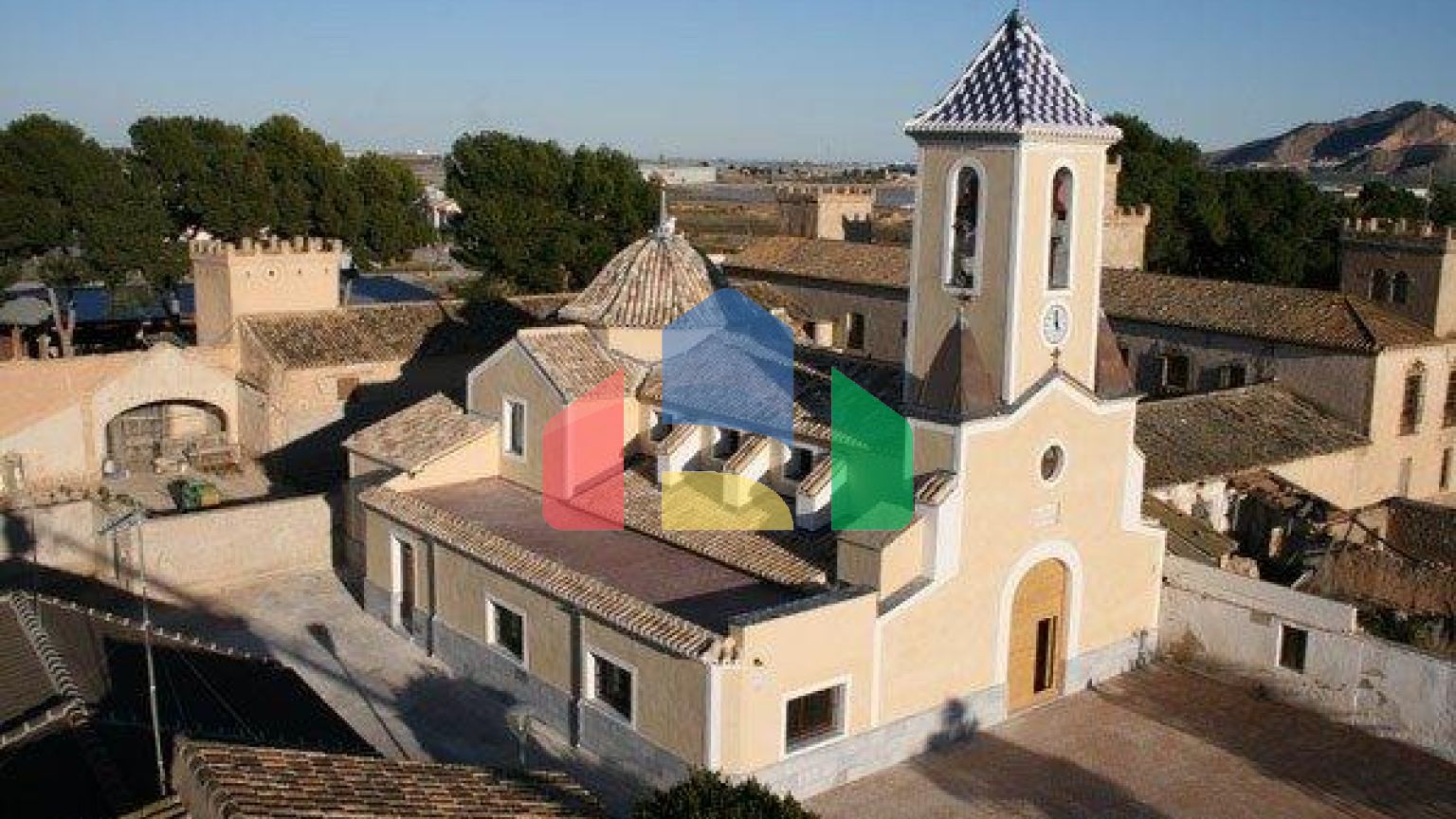 НОВЫЕ ОДНОУРОВНЕВЫЕ ВИЛЛЫ В БАЛЬСИКАС, МУРСИЯ