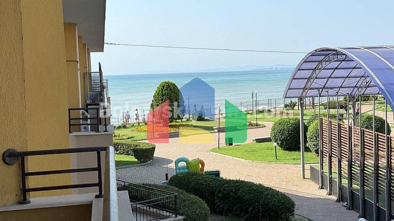 Двухкомнатная квартира в Мидия Гранд Резорт