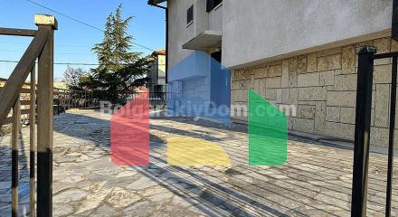 Отель в Ахелой