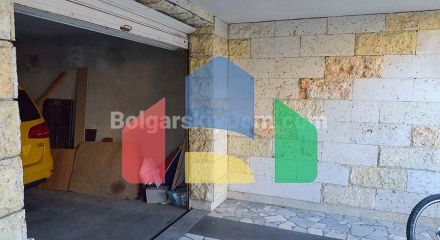 Отель в Ахелой