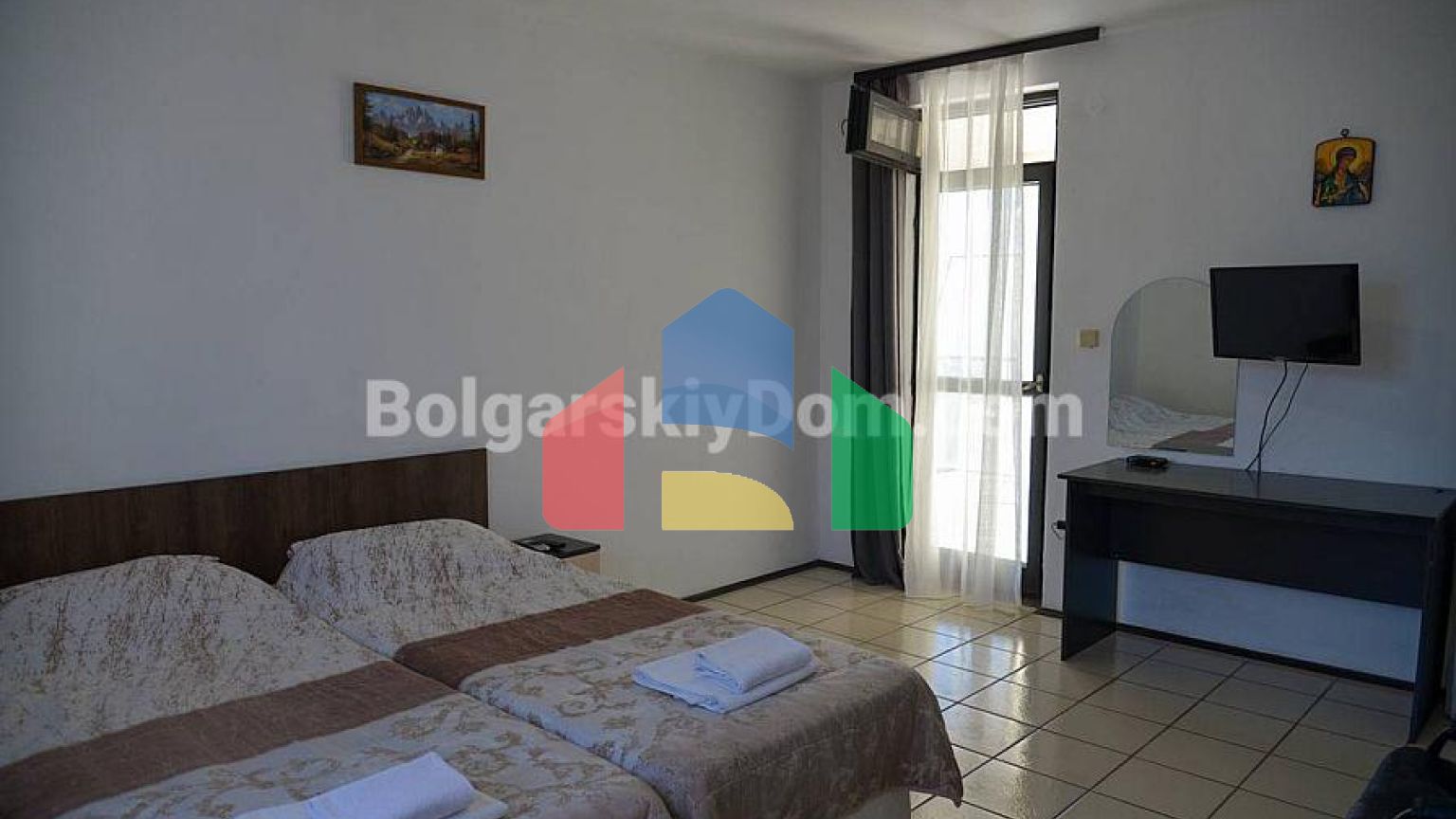 Отель в Ахелой