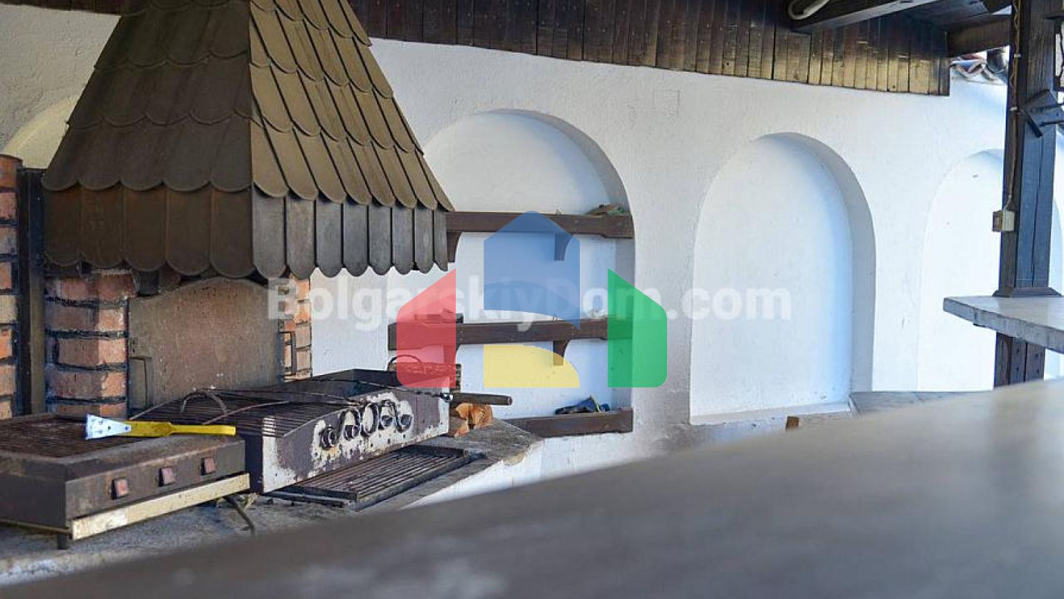 Отель в Ахелой