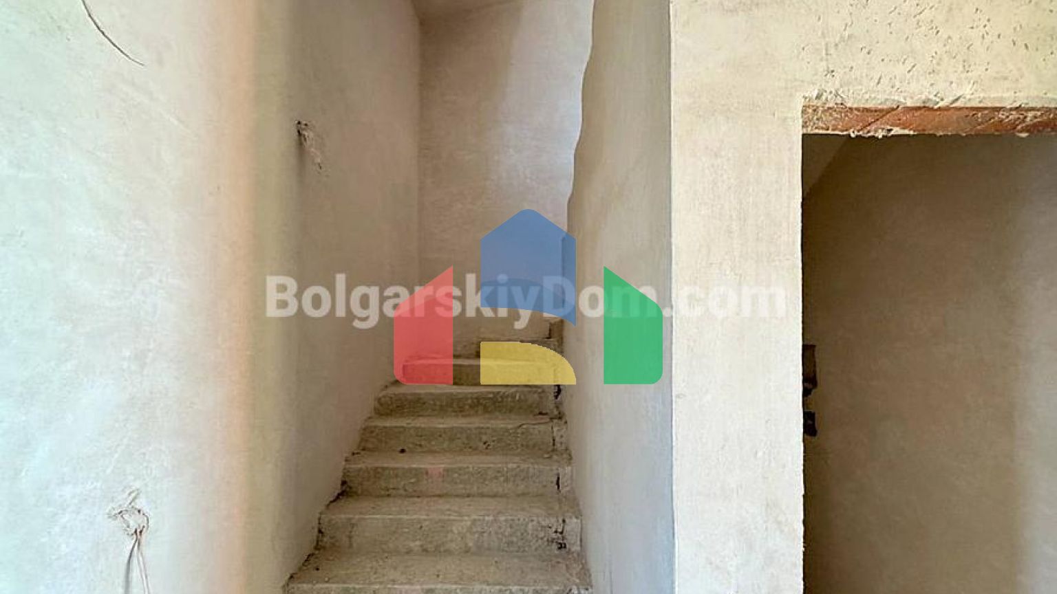 Будинок в Ахелой