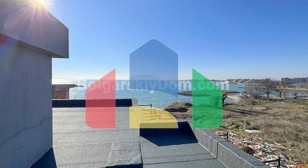 Будинок в Ахелой