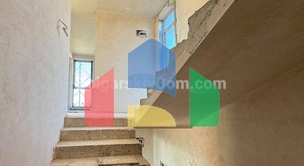 Будинок в Ахелой