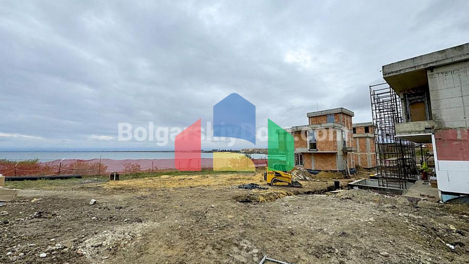 Будинки в Ахелой