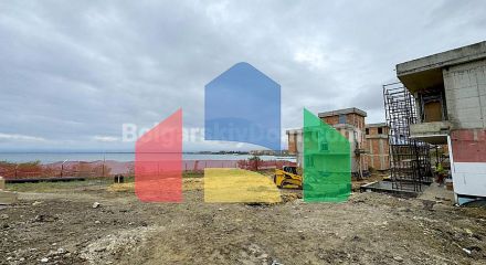 Будинки в Ахелой