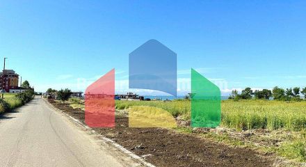 Будинки в Ахелой