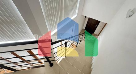 Будинок в Ахелой