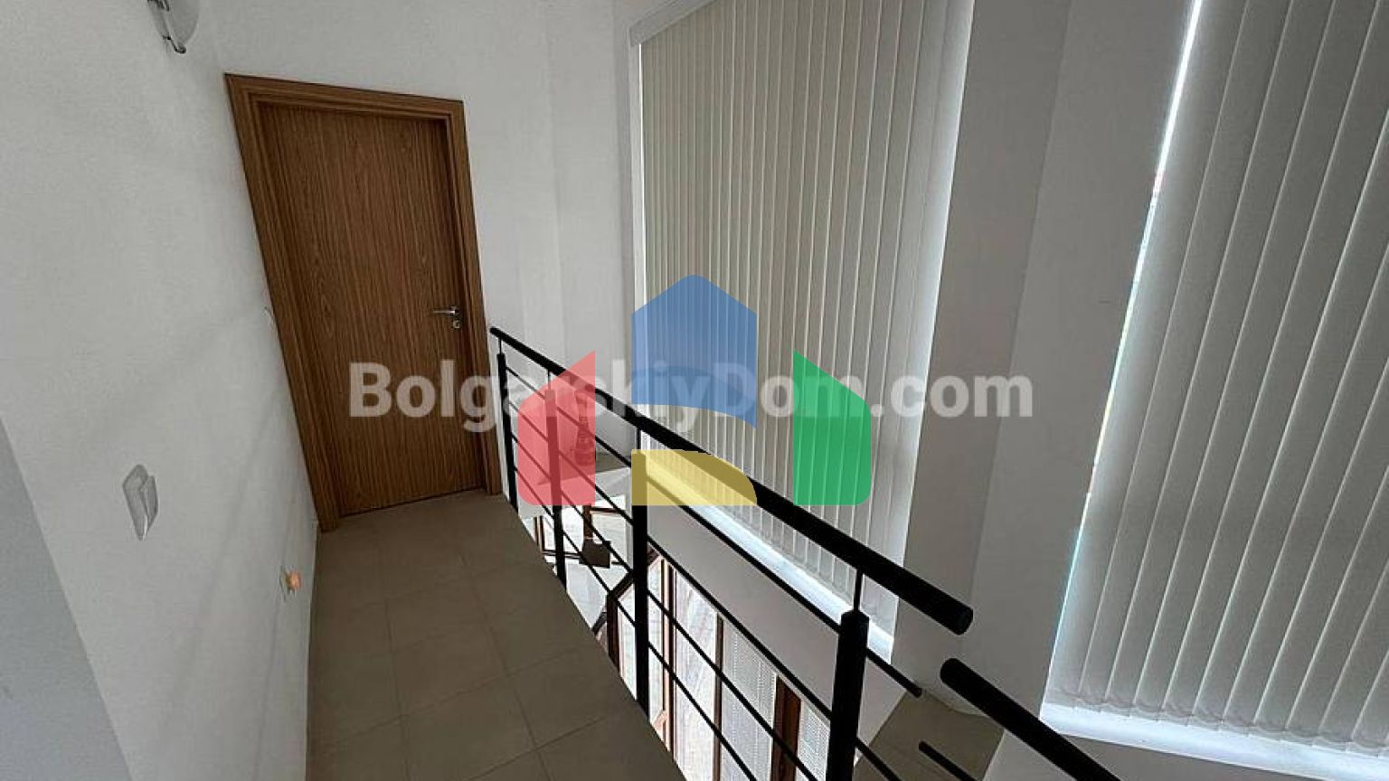 Будинок в Ахелой