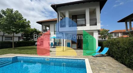 Будинок в Ахелой