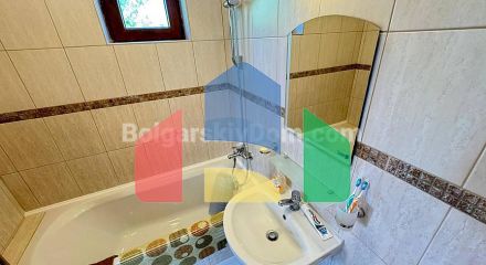 Будинок в Ахелой