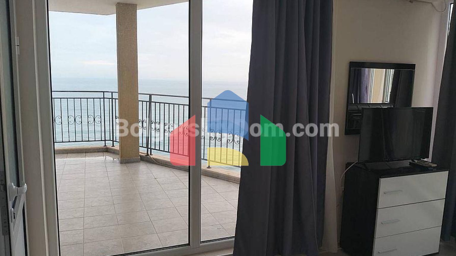 Трехкомнатная квартира в Мидия Гранд Резорт