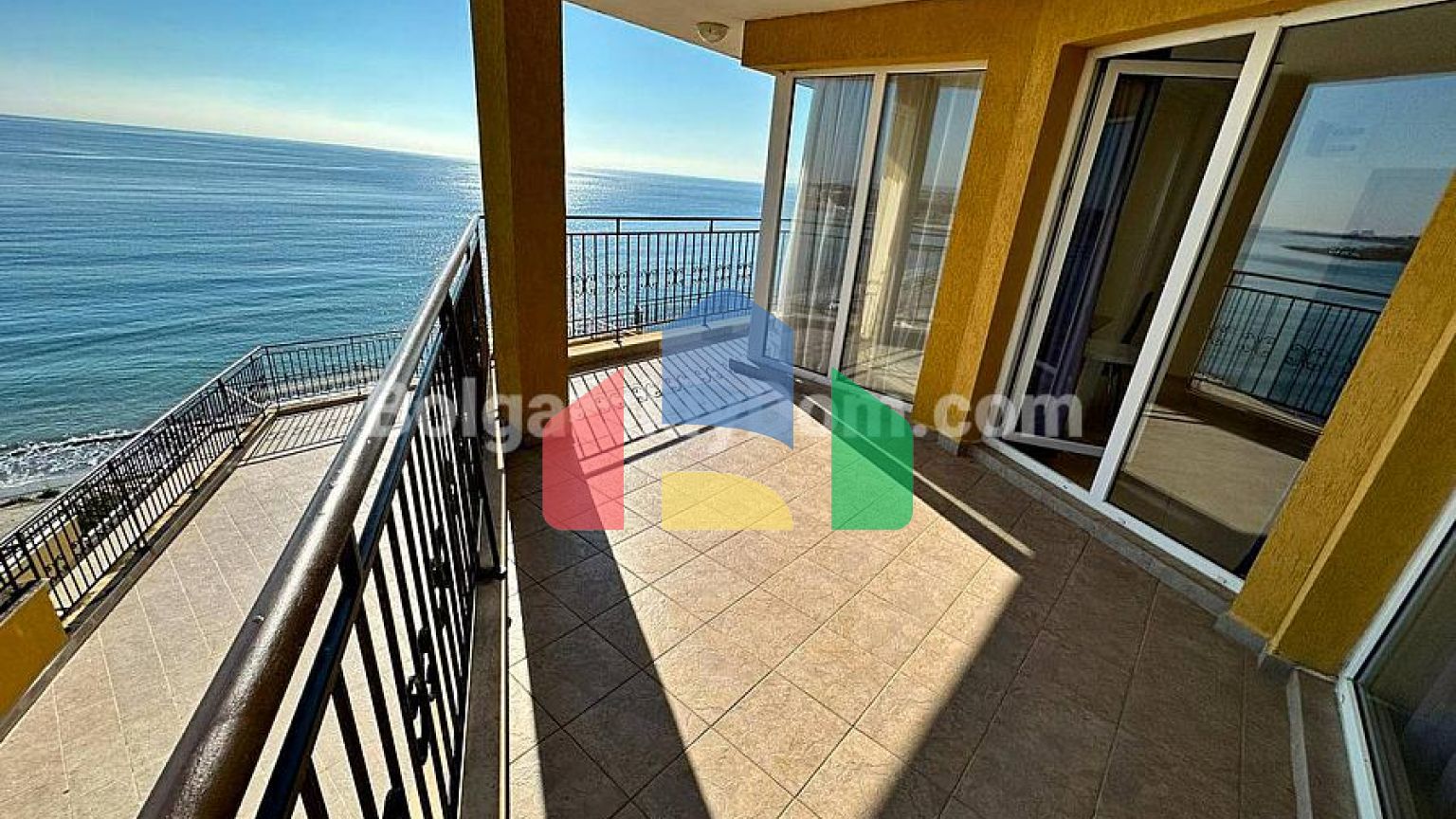 Трехкомнатная квартира в Мидия