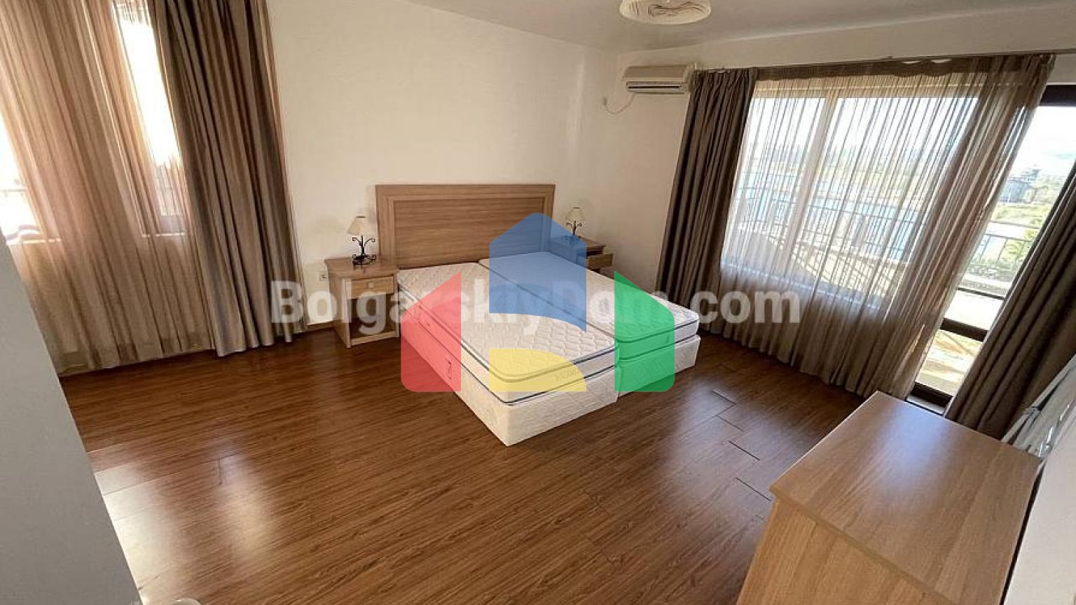 Двокімнатна квартира в Марина Кейп