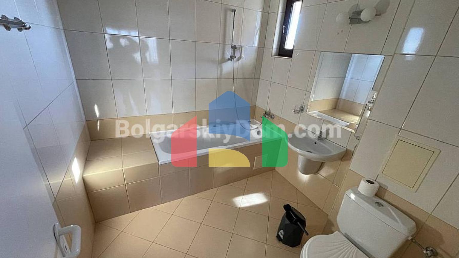 Двокімнатна квартира в Марина Кейп